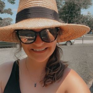 Meet your Posher, Allison